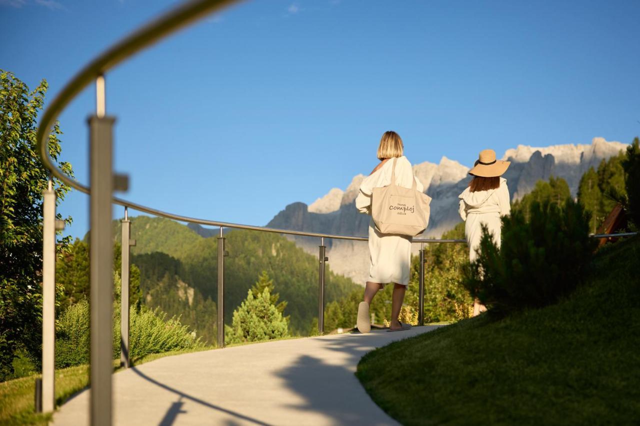 Hotel Comploj Adults Only Selva di Val Gardena Bagian luar foto