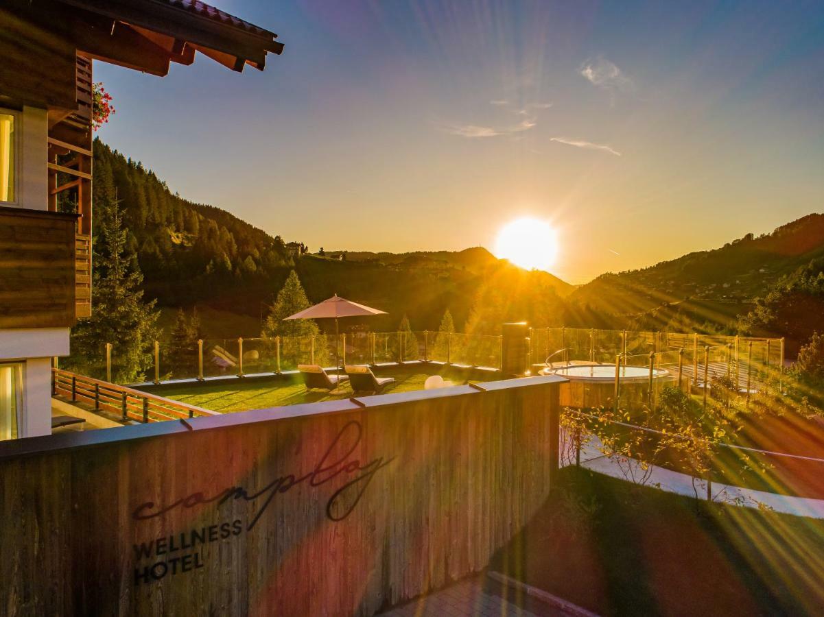 Hotel Comploj Adults Only Selva di Val Gardena Bagian luar foto